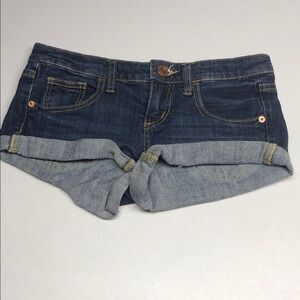 LIKE NEW MOSSIMO SUPPLY JEAN SHORTS 5/27 ⭐️